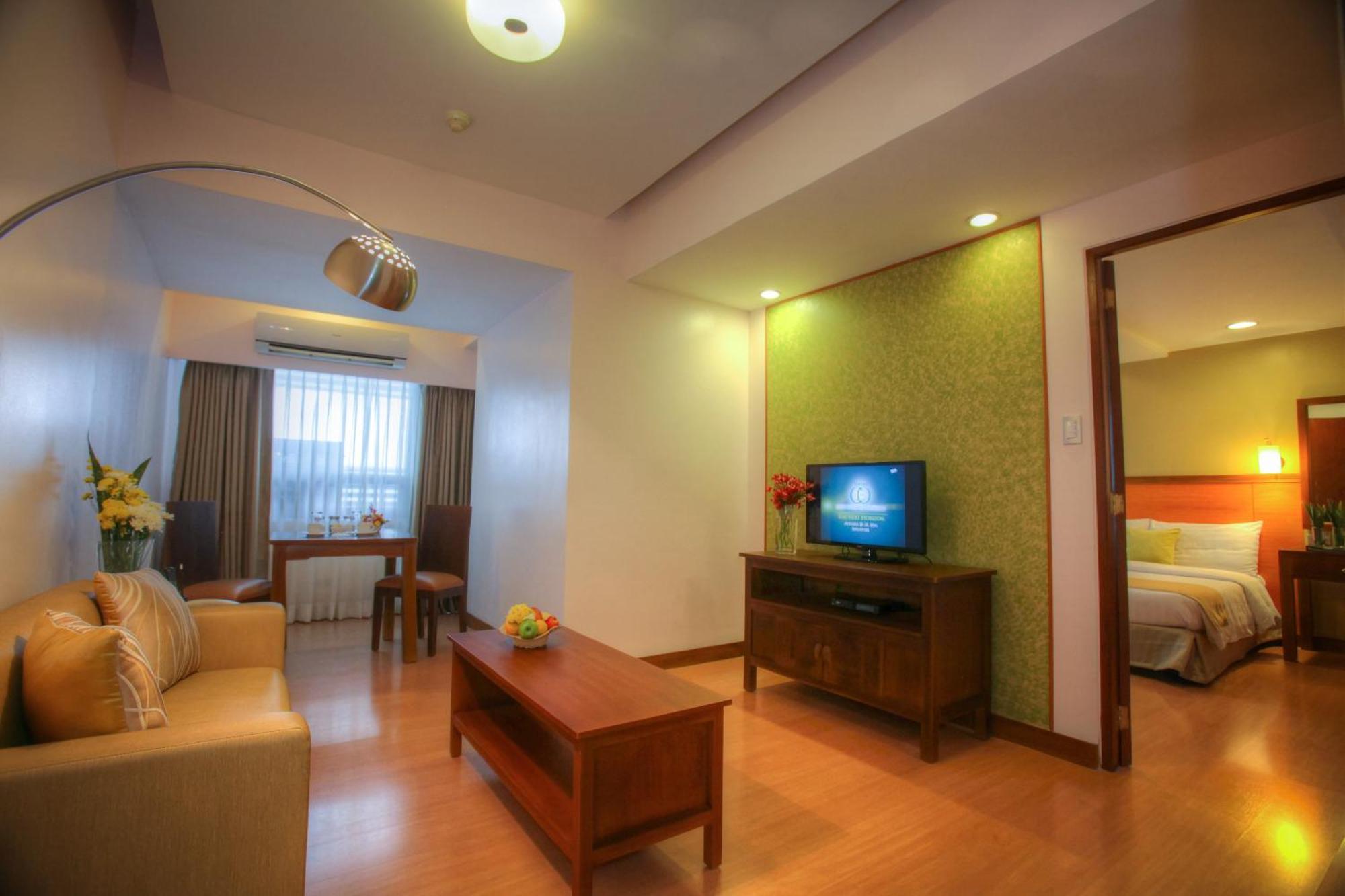 The Malayan Plaza Hotel Pasig City Zewnętrze zdjęcie
